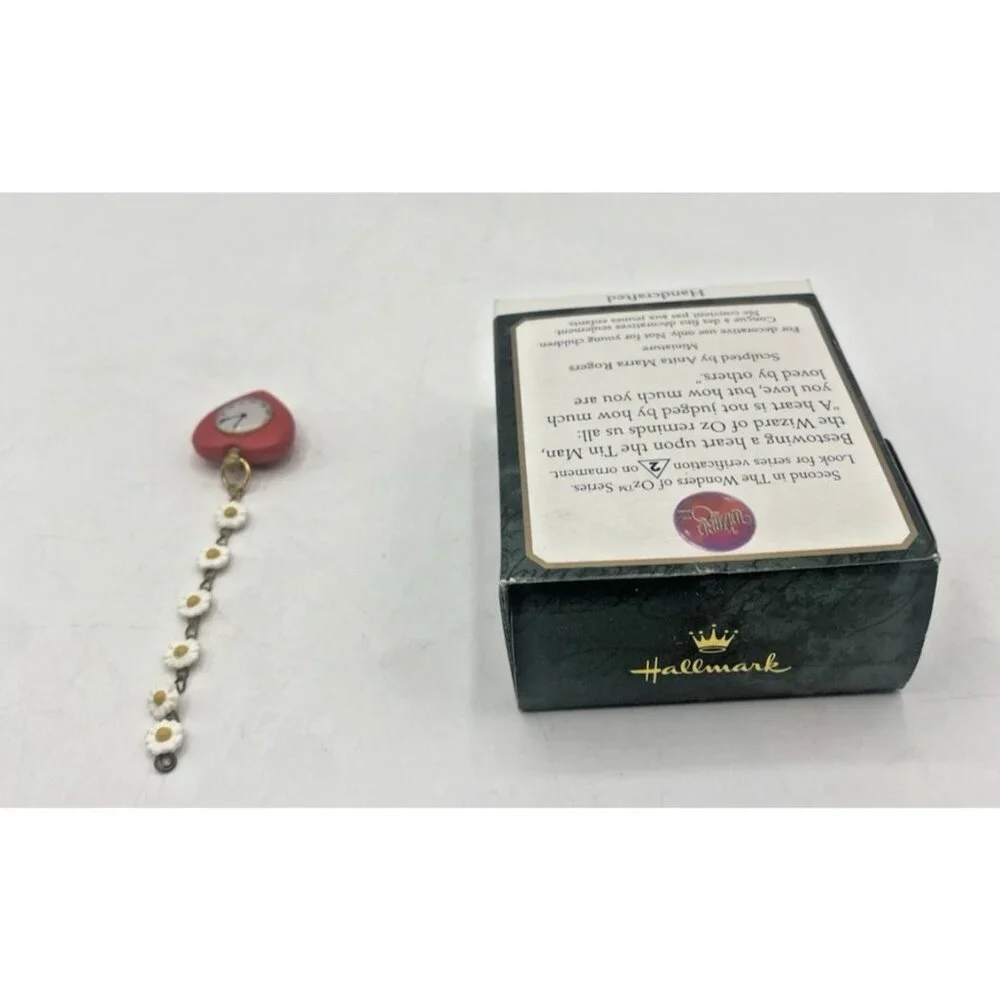 Hallmark Keepsake Miniature Ornament The Tin Man’s Heart The Wonder of Oz 2000 - Picture 5 of 13
